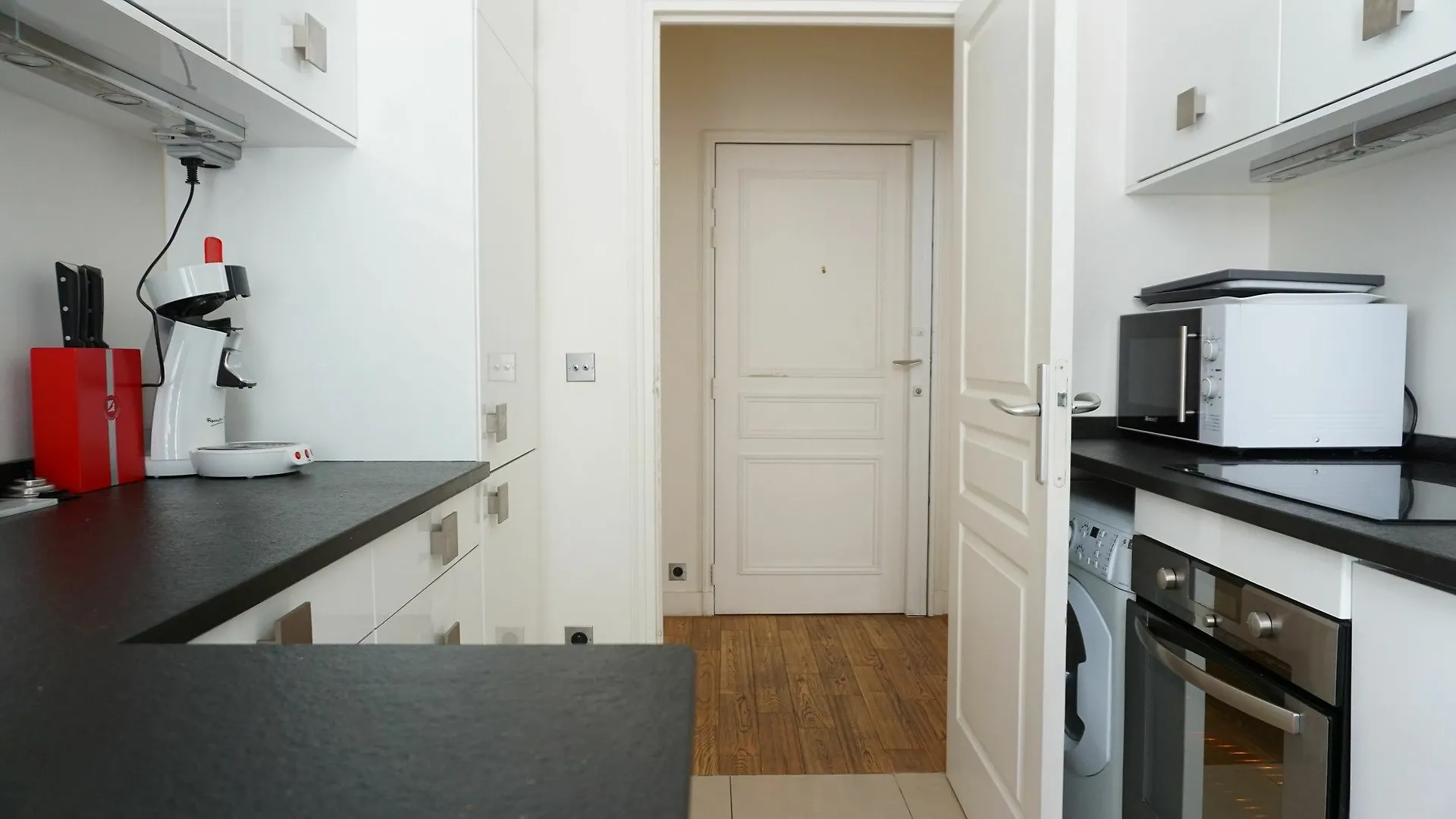 Appartement Madeleine - 2 Pieces - Paris 8 France